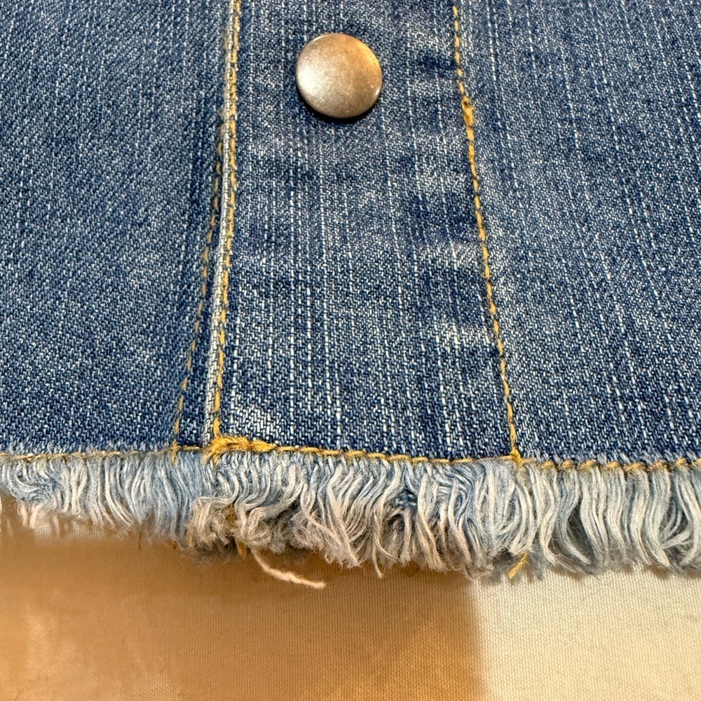 Harper Denim Mini Size Medium - Picture 2 of 5